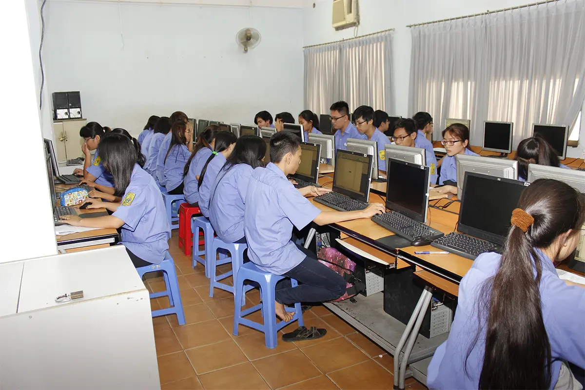 Đặc thù hạ tầng mạng tại trung tâm dạy nghề