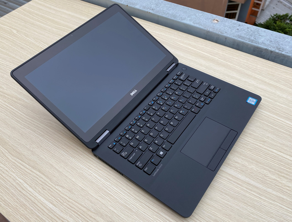Dell e7270