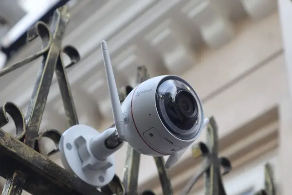 Khu vực cạnh lối đi công cộng