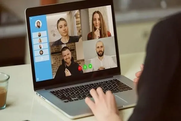 Người làm marketing số