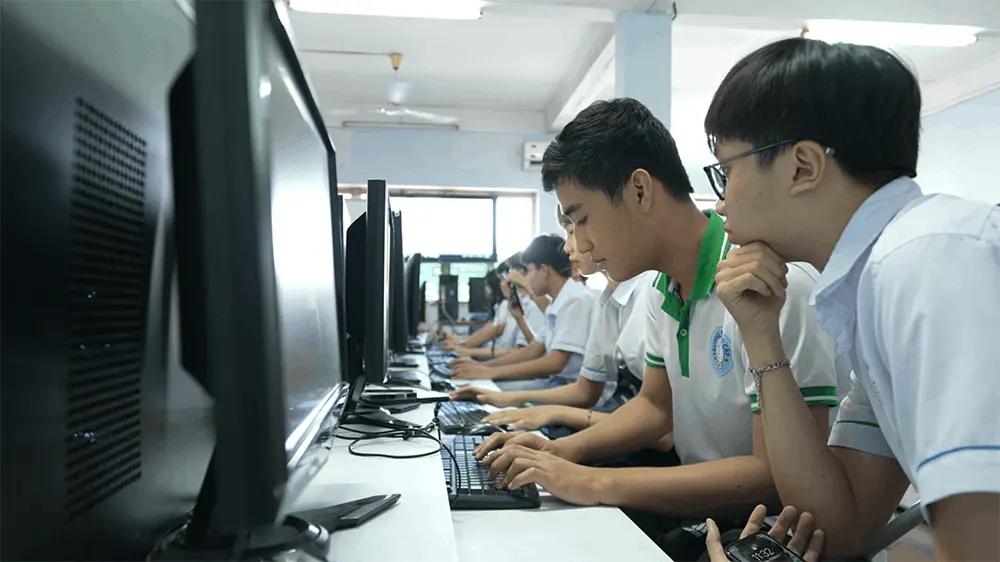 Nguy Cơ Bảo Mật Đối Với Mạng LAN Trường Học