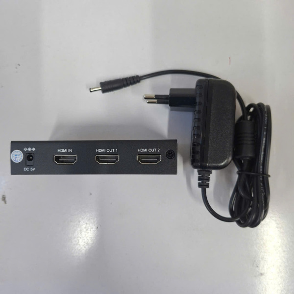 UGREEN 40201 - Bộ chia cổng HDMI 1 ra 2 Hỗ trợ full HD, 4k * 2k, 30hz Chính hãng Ugreen 40201 - 3